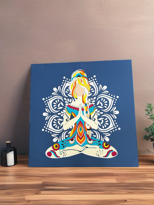 3D Shadow Box yoga figura u meditaciji sa mandala pozadinom – plavi okvir, lifestyle prikaz